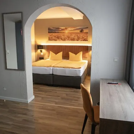 Schinkels Brauhotel * 维岑豪森